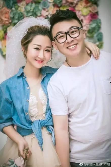 徐师傅吃瓜  第1张