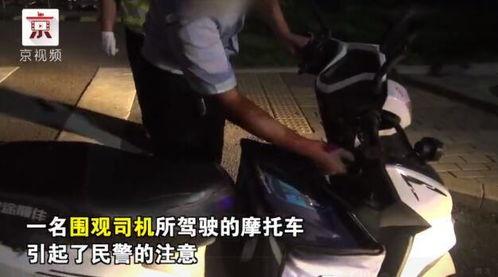 吃瓜群众围观专属,揭秘吃瓜群众围观背后的社会现象  第2张