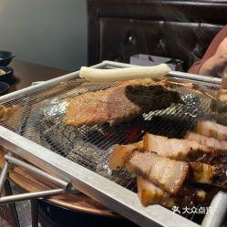 吃瓜烧烤视频,一起围观吃瓜群众的欢乐时光  第1张