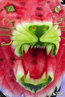 吃瓜是传统,传统与现代的交融与传承  第1张