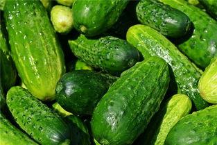 梦见别人吃大生瓜,揭秘梦中他人品尝大生瓜的神秘寓意  第2张